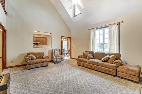 Living - 2965 Windy Ridge Dr, Springfield, OH 45502 photo 5 of 7