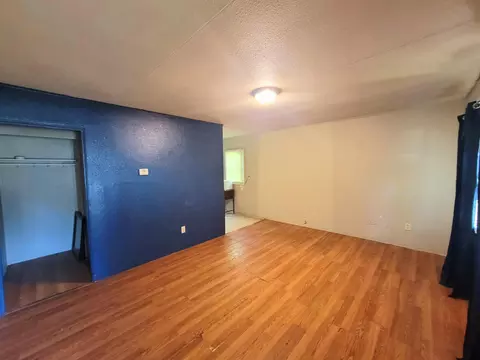 1053 Russell Ave, Springfield, OH 45506 photo 3