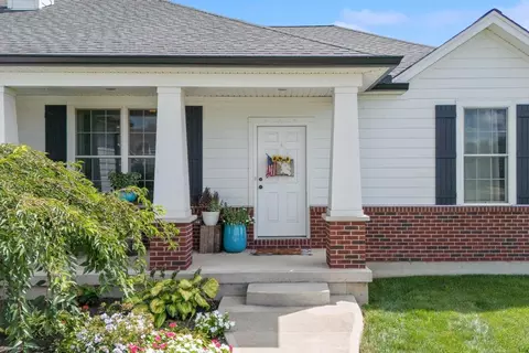 4667 Jeremy Ave, Springfield, OH 45502 photo 3