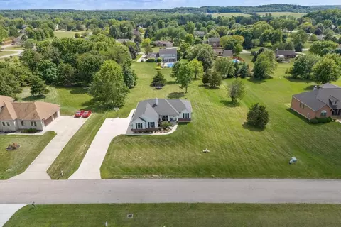 4667 Jeremy Ave, Springfield, OH 45502 photo 40