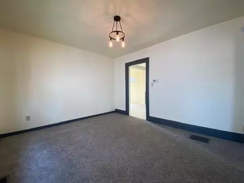 760 N Belmont Ave, Springfield, OH 45503 photo 17