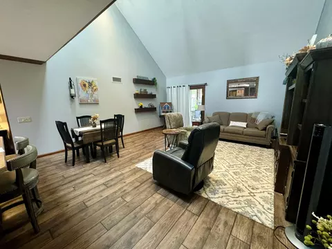 633 N Ash St, Celina, OH 45822 photo 4