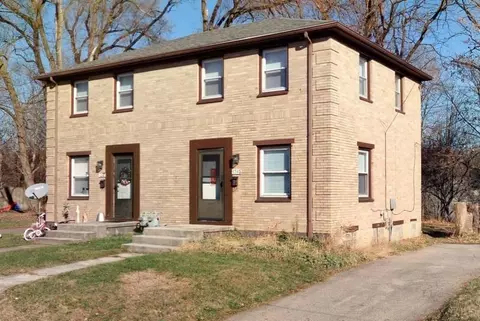 1340-1342 E Cedarview Dr, Springfield, OH 45503