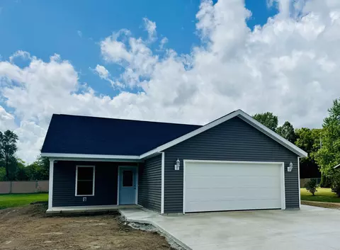 611 Beech St, Saint Marys, OH 45885