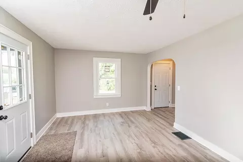 3926 Monterey Ave, Springfield, OH 45504 photo 11