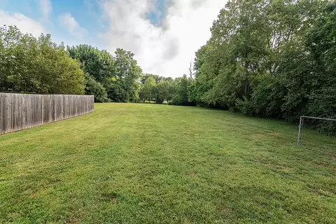 3926 Monterey Ave, Springfield, OH 45504 photo 32