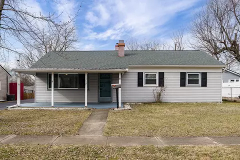 1219 Apple St, Fairborn, OH 45324