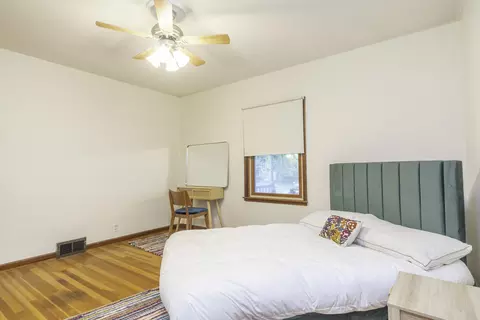 Bedroom - 919 Broadway Ave, Sidney, OH 45365 photo 3 of 7