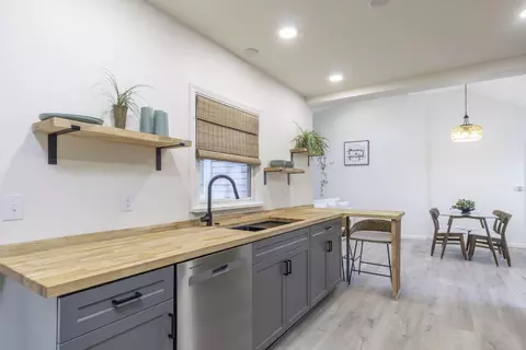 Kitchen - 919 Broadway Ave, Sidney, OH 45365 photo 5 of 9