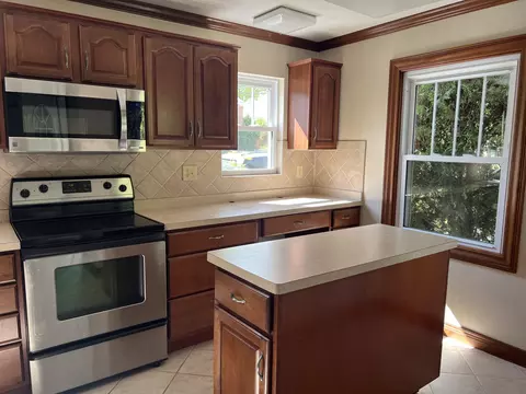 330 Glendale Dr, Springfield, OH 45504 photo 10
