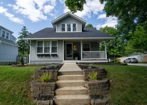700 Snowhill Blvd, Springfield, OH 45504