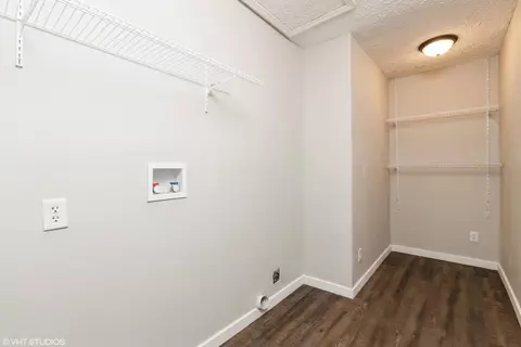 1513 W Clark St, Springfield, OH 45506 photo 9