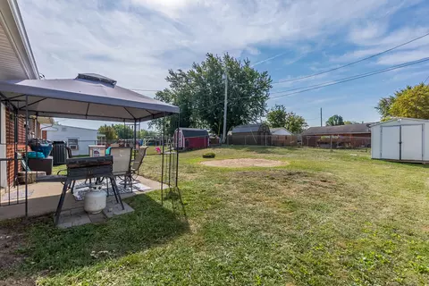 Exterior - 1521 Marilyn Dr, Sidney, OH 45365 photo 6 of 6