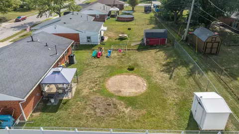 View/Area - 1521 Marilyn Dr, Sidney, OH 45365 photo 2 of 2