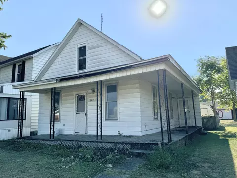 105 S Franklin St, Rockford, OH 45882