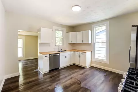 229 N Jackson St, Springfield, OH 45504 photo 6