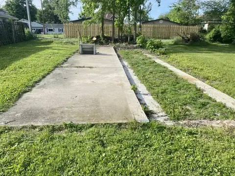 8968 Crescent St, Lakeview, OH 43331