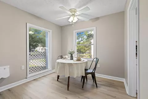Dining - 2127 S Hadley Rd, Springfield, OH 45505 photo 1 of 2