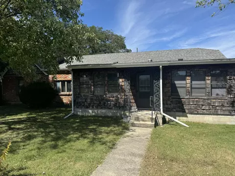 1205 Skinner Ln, Springfield, OH 45504