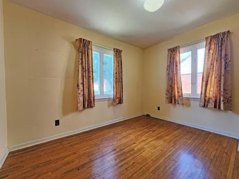 215 W Roseland Ave, Springfield, OH 45503 photo 11