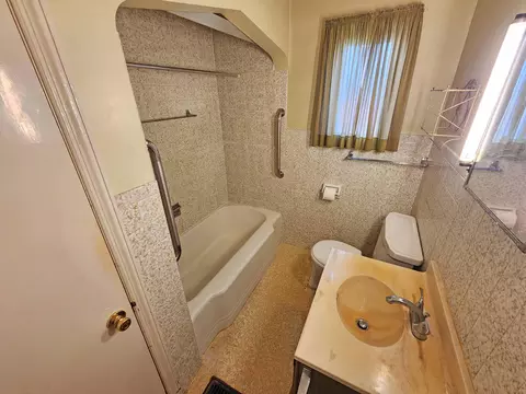 215 W Roseland Ave, Springfield, OH 45503 photo 10
