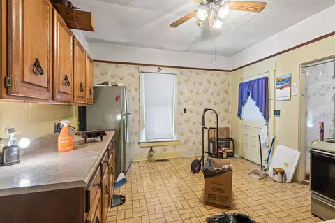 235 W Euclid Ave, Springfield, OH 45506 photo 8