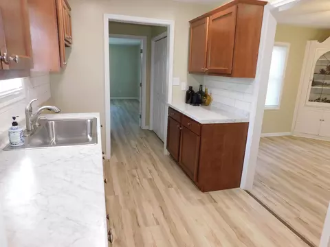 409 Rosewood Ave, Springfield, OH 45506 photo 10