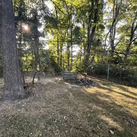 2333 Rebecca Dr, Springfield, OH 45503 photo 6