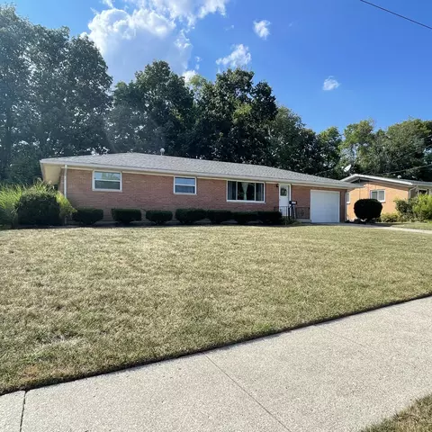 2333 Rebecca Dr, Springfield, OH 45503 photo 2