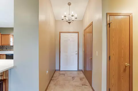 1881 Pinehurst Dr, Springfield, OH 45502 photo 17