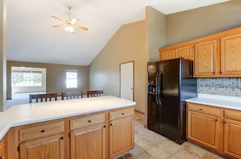 1881 Pinehurst Dr, Springfield, OH 45502 photo 12