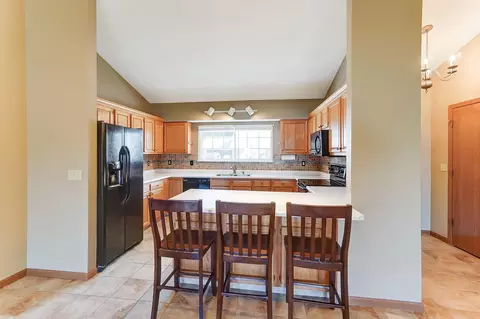 1881 Pinehurst Dr, Springfield, OH 45502 photo 10