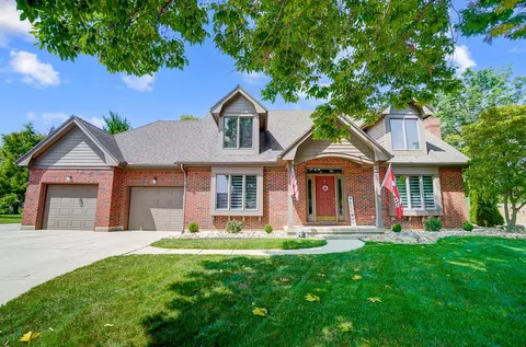 266 Poplar Grove Dr, Vandalia, OH 45377