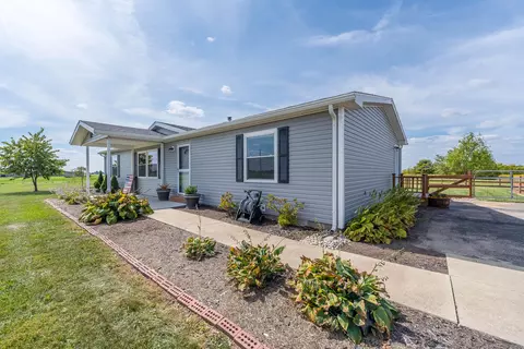 7184 N Bollinger Rd, Conover, OH 45317