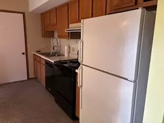 Kitchen - 710 Grandview Dr, Springfield, OH 45503 photo 1 of 2