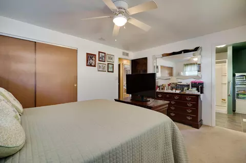 Bedroom - 3847 Rocky Point Rd, Springfield, OH 45502 photo 6 of 6