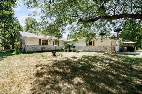 Exterior - 3847 Rocky Point Rd, Springfield, OH 45502 photo 22 of 24