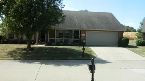 1806 Willow Lakes Dr #13, Springfield, OH 45502