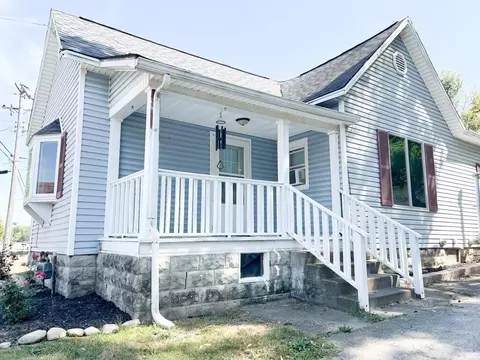 406 Riverside Dr, Sidney, OH 45365