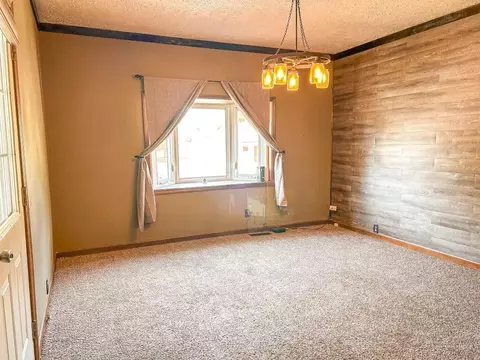 Living - 406 Riverside Dr, Sidney, OH 45365 photo 1 of 2
