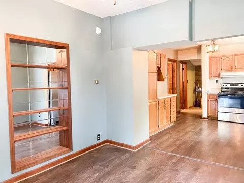 Living - 406 Riverside Dr, Sidney, OH 45365 photo 2 of 2