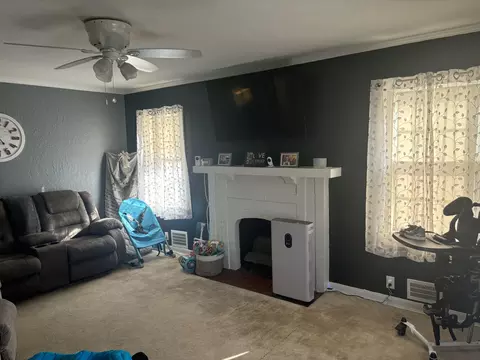 Living - 422 E North St, Coldwater, OH 45828 photo 1 of 2