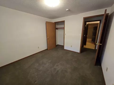 Bedroom - 4615 Reno Ln, Springfield, OH 45503 photo 5 of 5