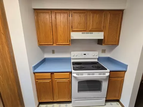 Kitchen - 4615 Reno Ln, Springfield, OH 45503 photo 3 of 3