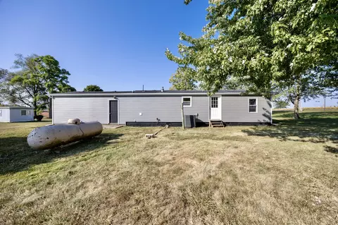 2139 County Rd 24 S, De Graff, OH 43318 photo 6