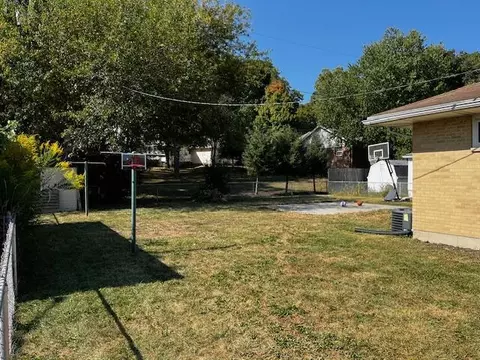 1223 Montego Dr, Springfield, OH 45503 photo 21