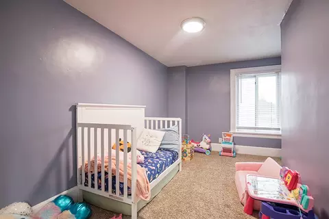 Bedroom - 1336 N Limestone St, Springfield, OH 45503 photo 1 of 4