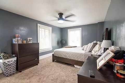 Bedroom - 1336 N Limestone St, Springfield, OH 45503 photo 2 of 4