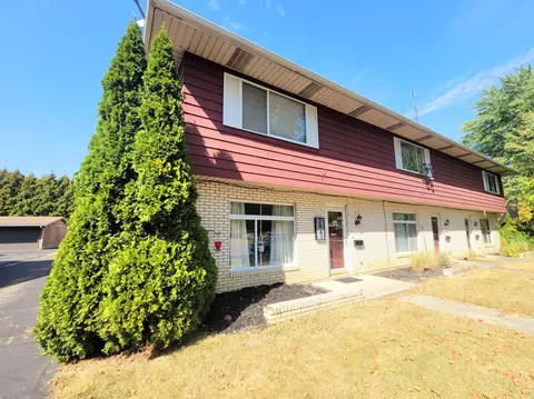 2441 Red Coach Dr, Springfield, OH 45503