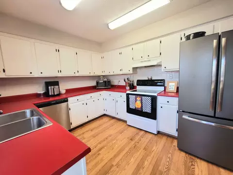 2441 Red Coach Dr, Springfield, OH 45503 photo 13